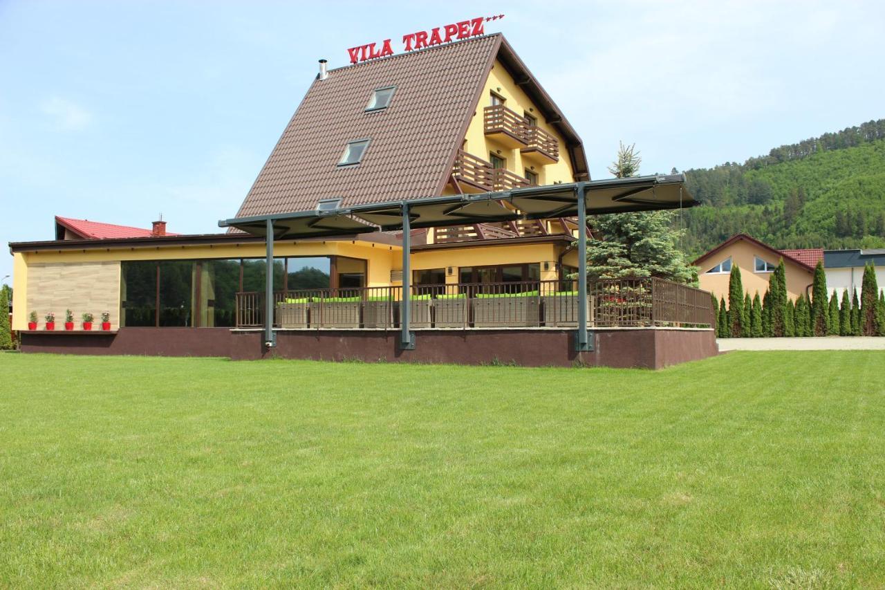 Vila Trapez Négyfalu Kültér fotó